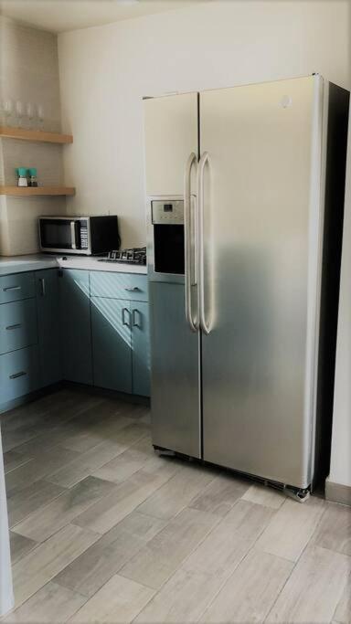 Lovely 1 Bedroom Apartment W/Private Parking Ensenada Esterno foto